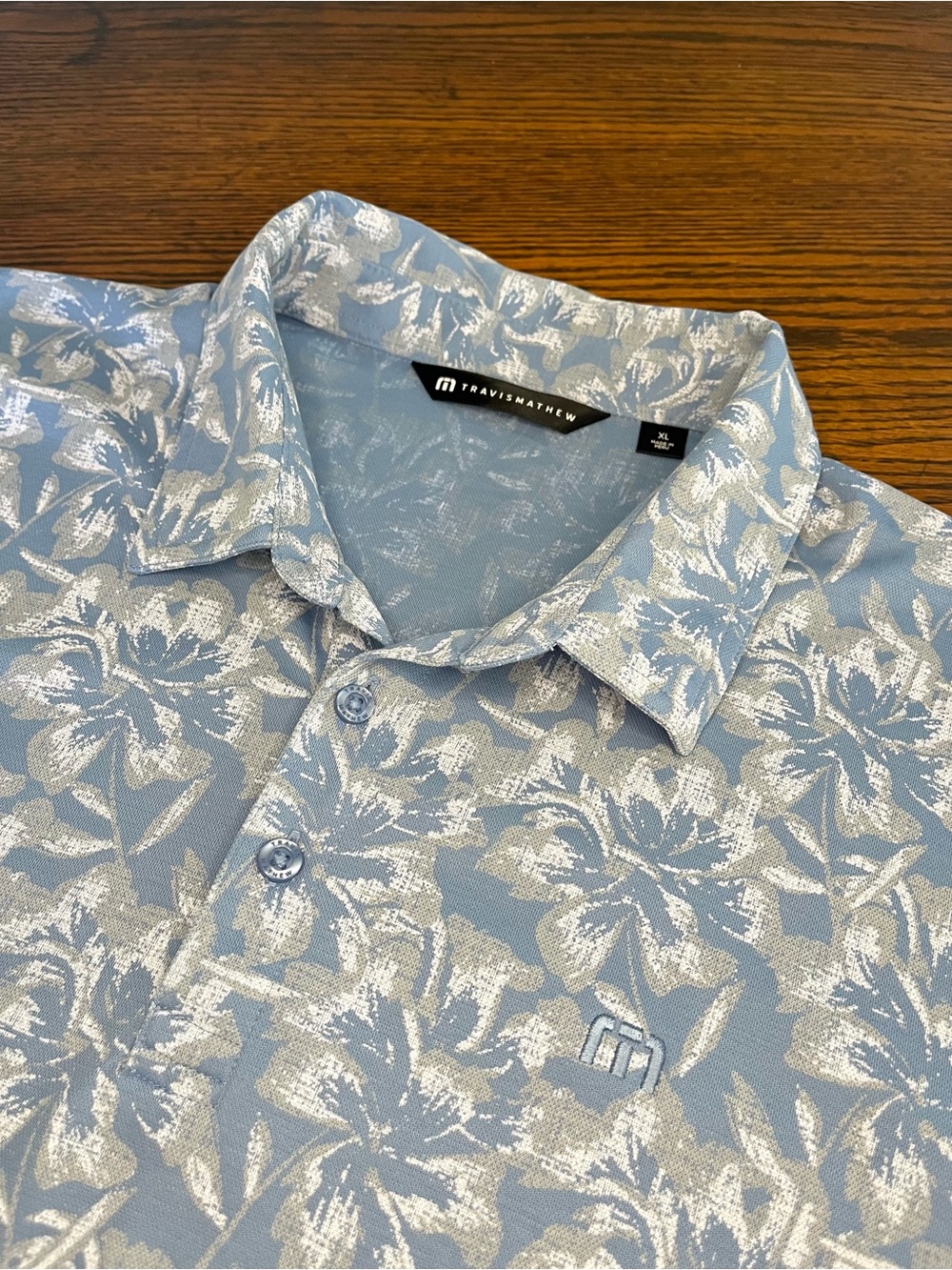 Travis Mathew Polo Shirt Mens XL Blue Floral AOP Performance Stretch Golf